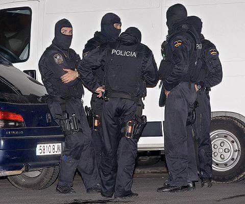 Policía Nacional mantiene abierta la investigación contra el narcotráfico iniciada esta semana en la Vila y Benidorm Policía Nacional mantiene abierta la investigación contra el narcotráfico iniciada esta semana en la Vila y Benidorm