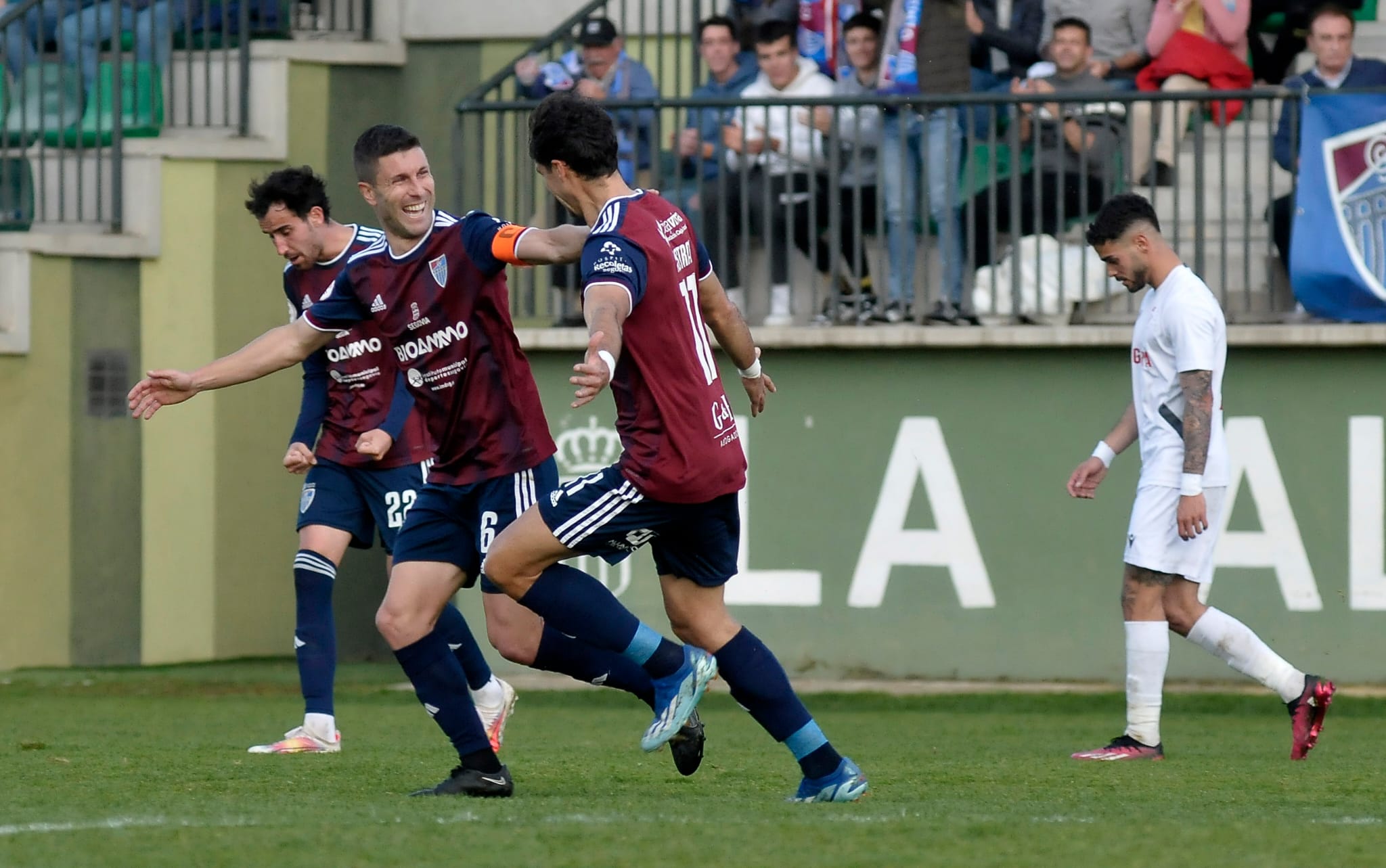 La Segoviana mide fuerzas con el poderoso Talavera La Segoviana mide fuerzas con el poderoso Talavera