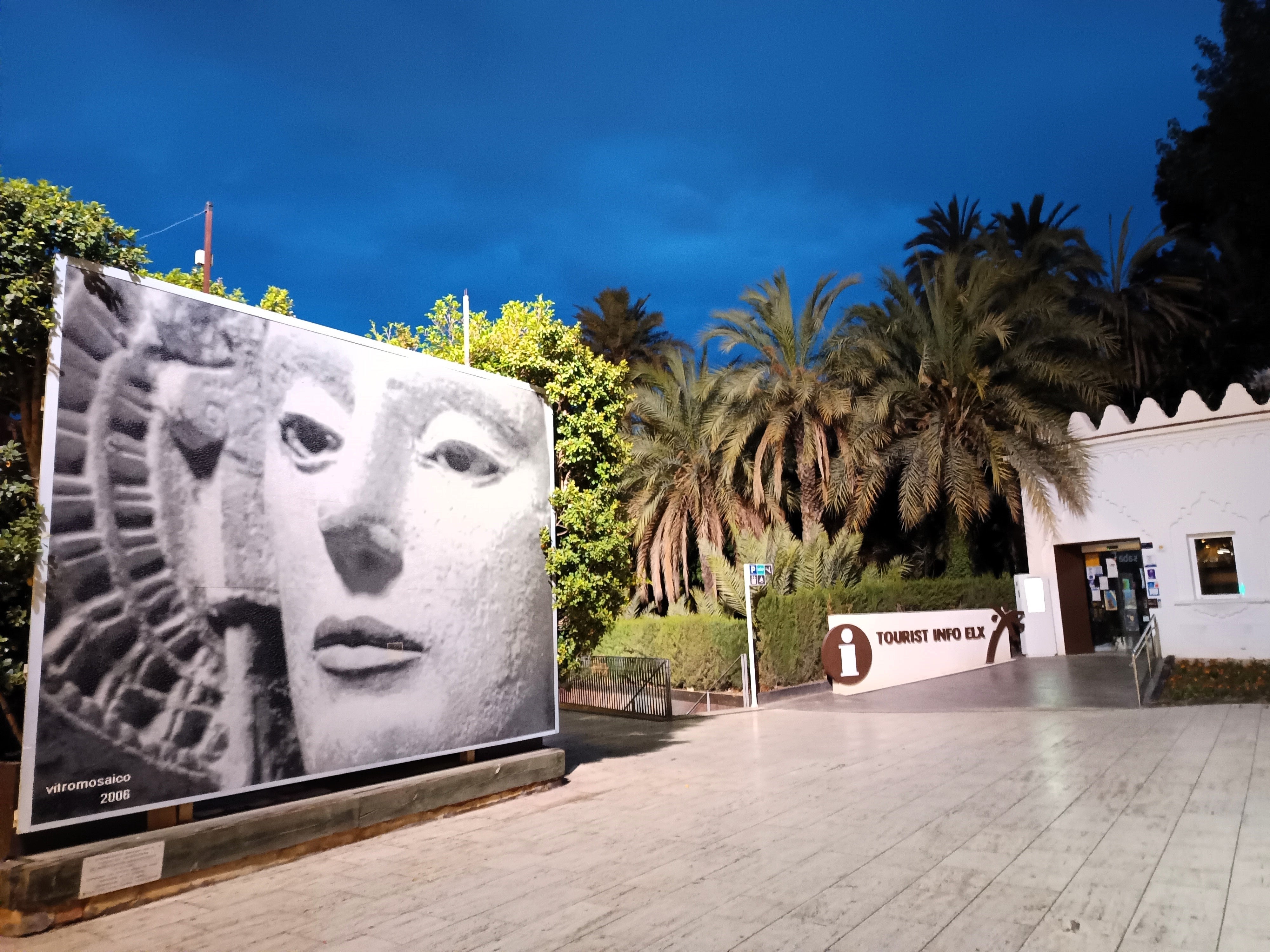 Elche registra un 11 % de incremento en las atenciones de visitantes en los puntos de información turística Elche registra un 11 % de incremento en las atenciones de visitantes en los puntos de información turística