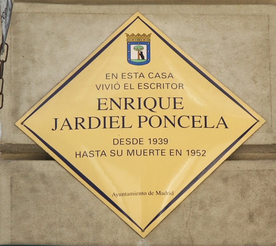 Enrique Jardiel Poncela Enrique Jardiel Poncela