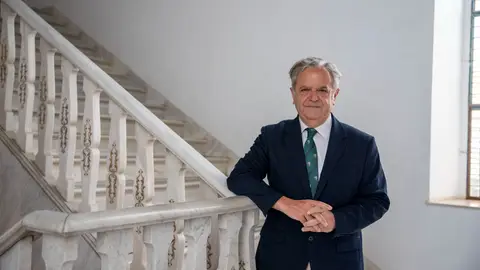 SALVADOR Fuentes SALVADOR Fuentes