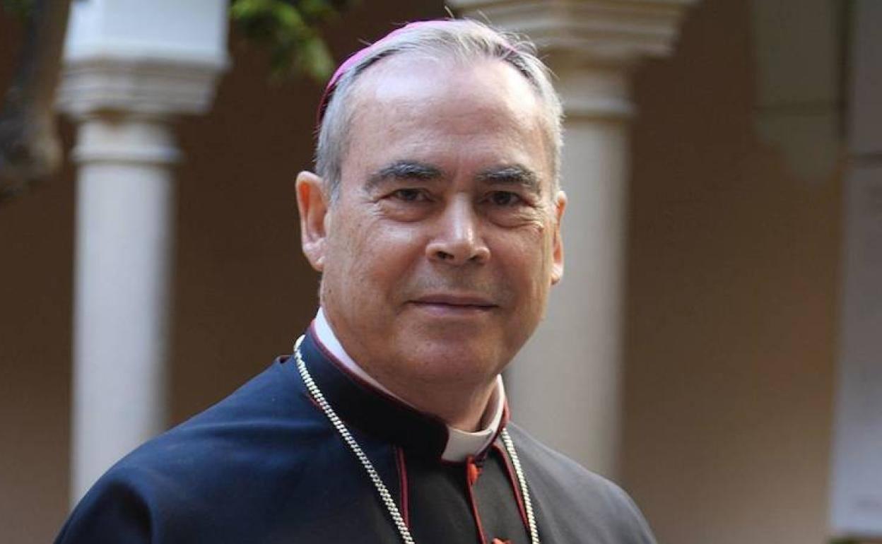 El obispo de Málaga sigue en la UCI con pronóstico reservado El obispo de Málaga sigue en la UCI con pronóstico reservado