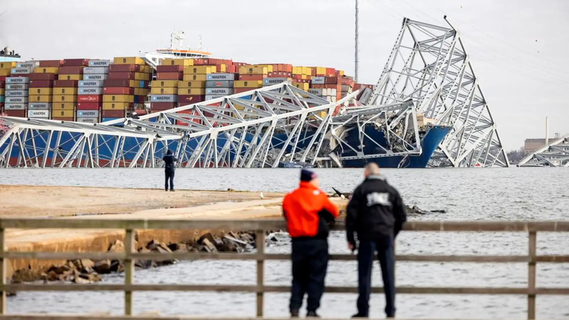  El carguero 'Dali' perdió propulsión antes de colisionar con el puente en Baltimore, según un informe