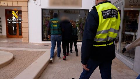 La detención por parte de la Guardia Civil 