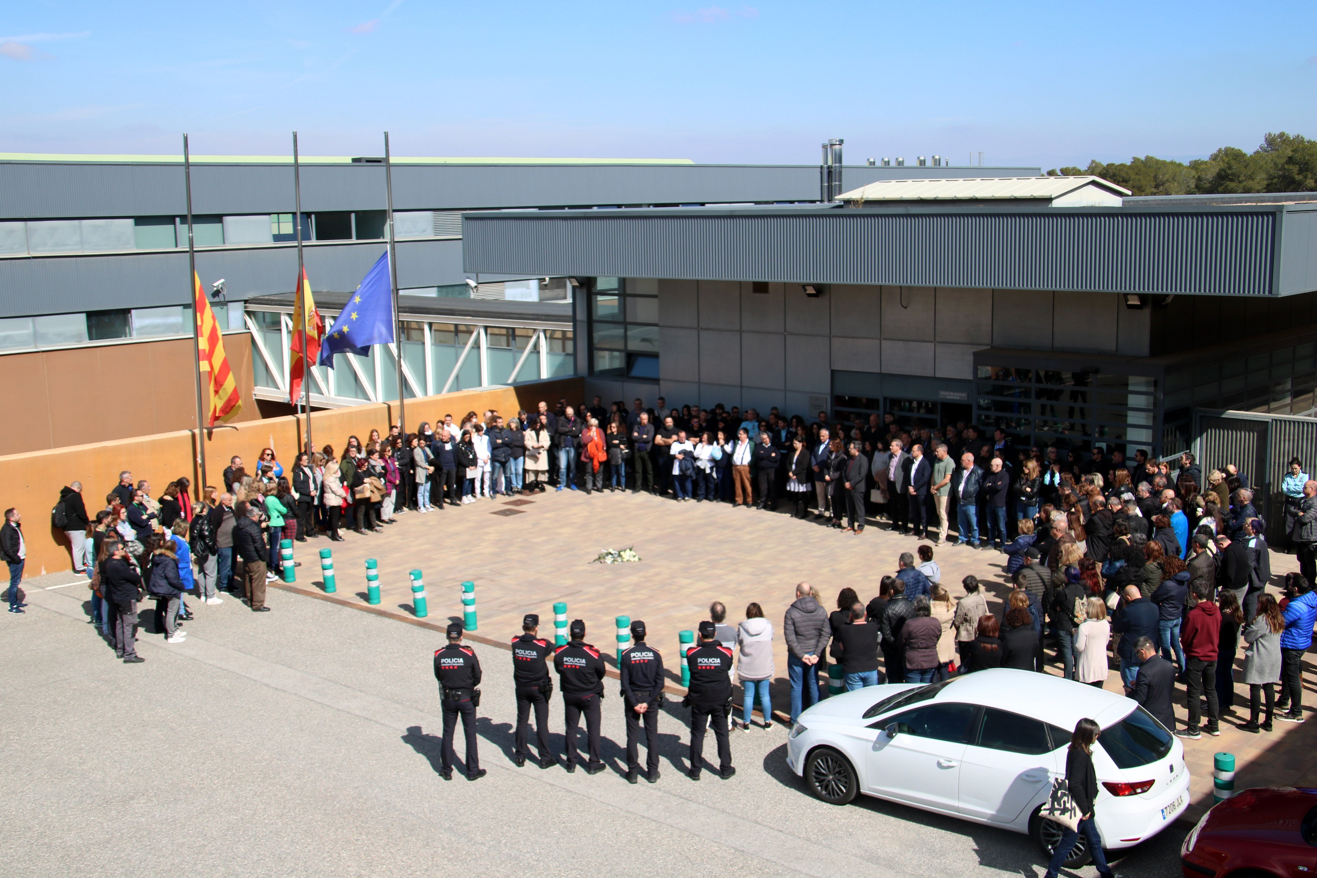 Un reclús de la presó agredeix tres funcionaris amb un objecte de ferro Un reclús de la presó agredeix tres funcionaris amb un objecte de ferro