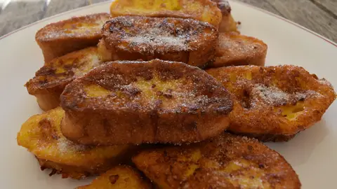 Imagen de archivo de varias torrijas Imagen de archivo de varias torrijas