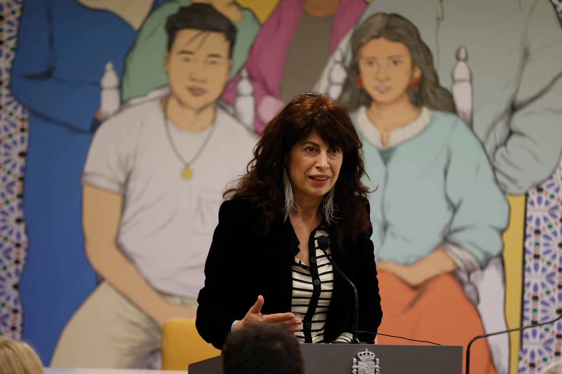 Igualdad investigará el uso de fondos contra la violencia machista en una cena "para mujeres" en Pontevedra Igualdad investigará el uso de fondos contra la violencia machista en una cena "para mujeres" en Pontevedra