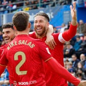 (0-1) Ramos y Nyland salvan al Sevilla