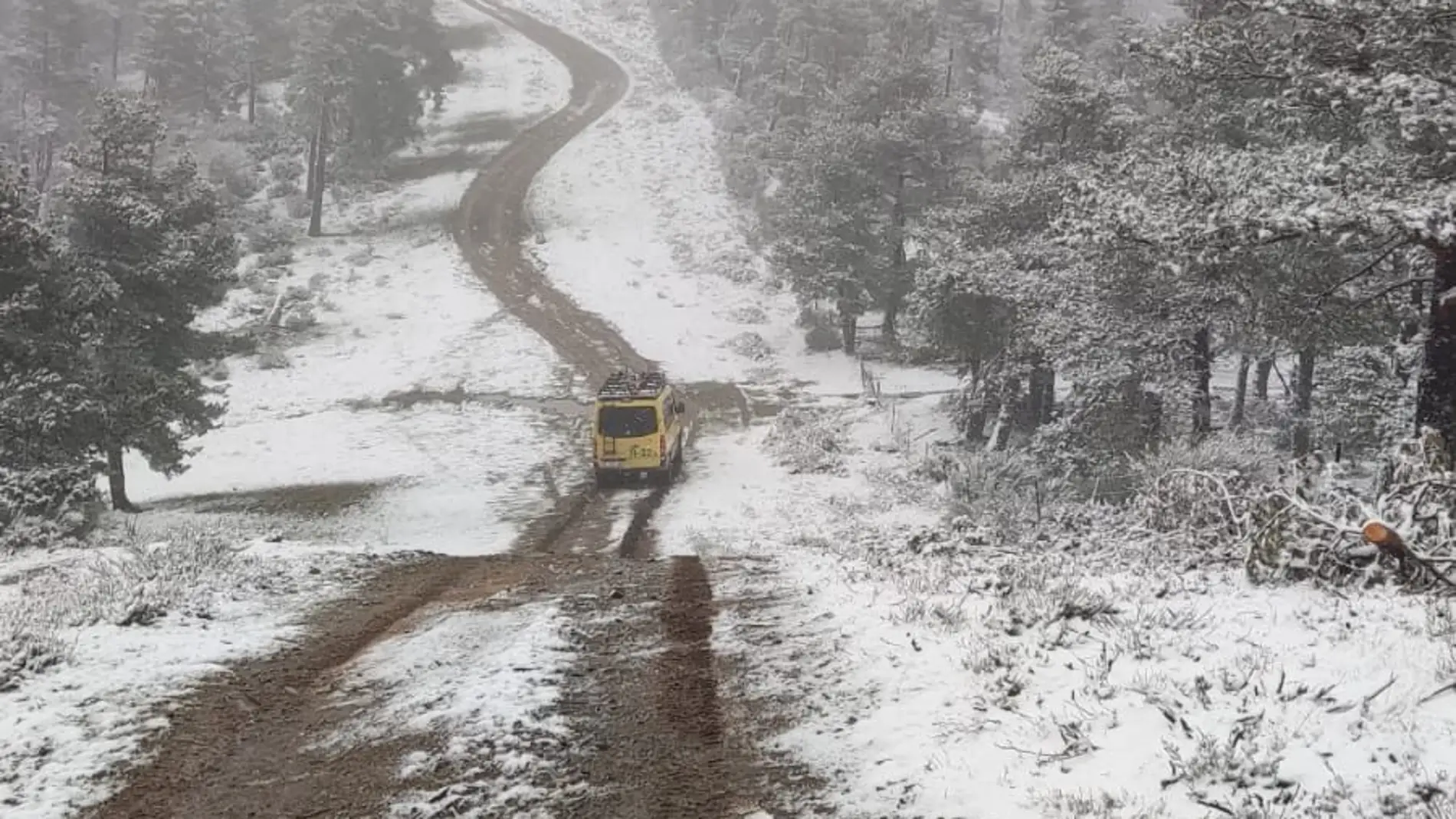 19 scouts rescatados de la nieve en Alto de la Angezana, en La Rioja