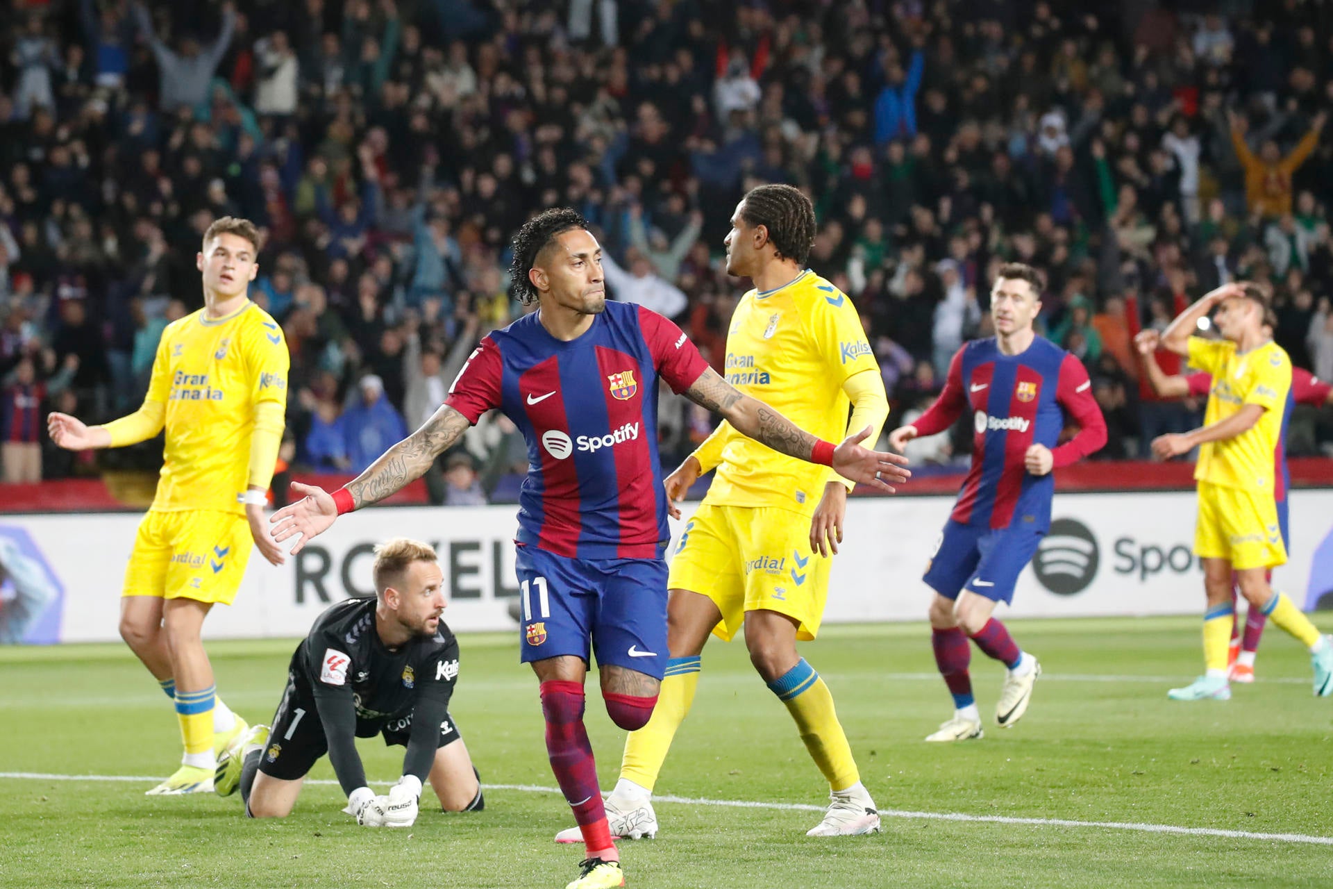 Barcelona F.C. Vs. U.D. Las Palmas: Orgullo Barcelona F.C. Vs. U.D. Las Palmas: Orgullo