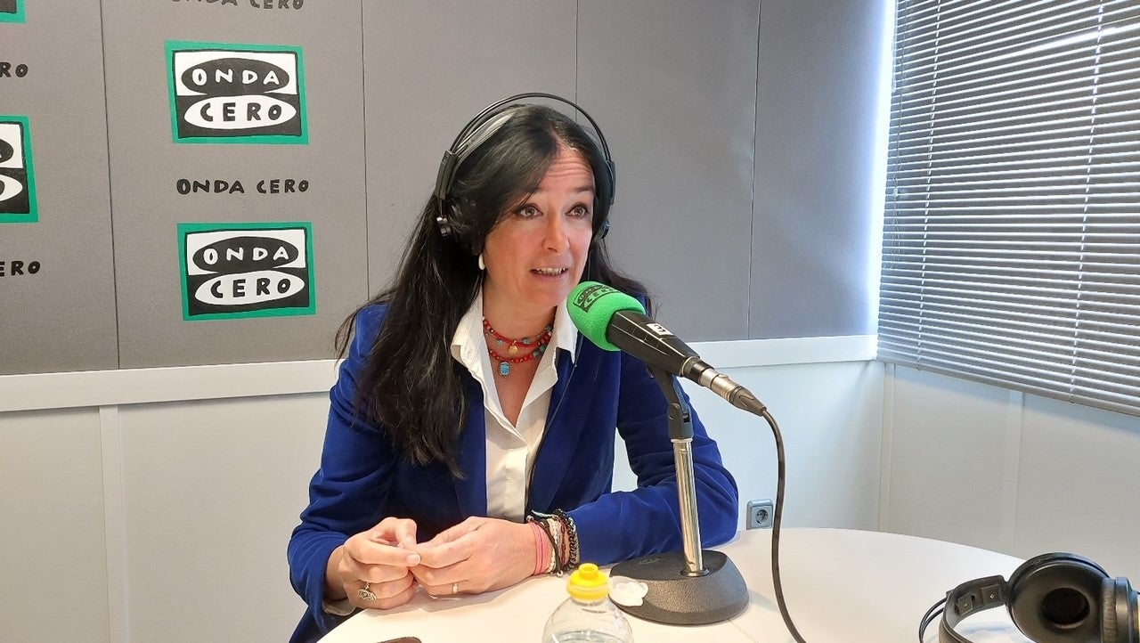 "Vox y PSOE deberían dejar de hacer la pinza y dejarnos gobernar" "Vox y PSOE deberían dejar de hacer la pinza y dejarnos gobernar"