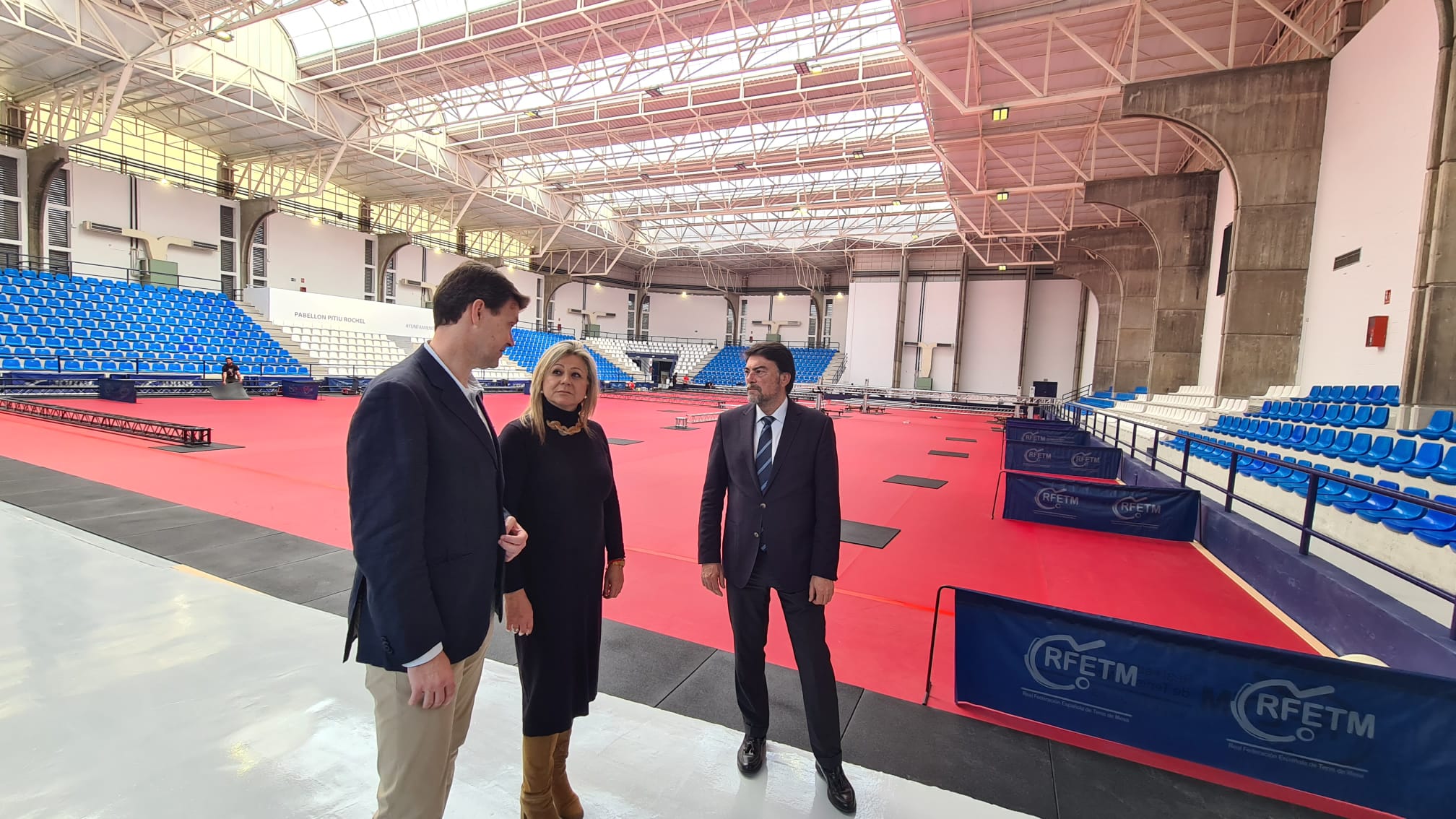 Alicante inaugura el renovado pabellón Pitiu Rochel con un Eón Horneo-Agustinos Alicante inaugura el renovado pabellón Pitiu Rochel con un Eón Horneo-Agustinos