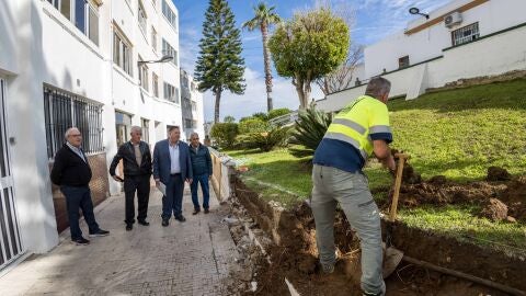 Comienzan las obras de mejora en la barriada de Palos Largos