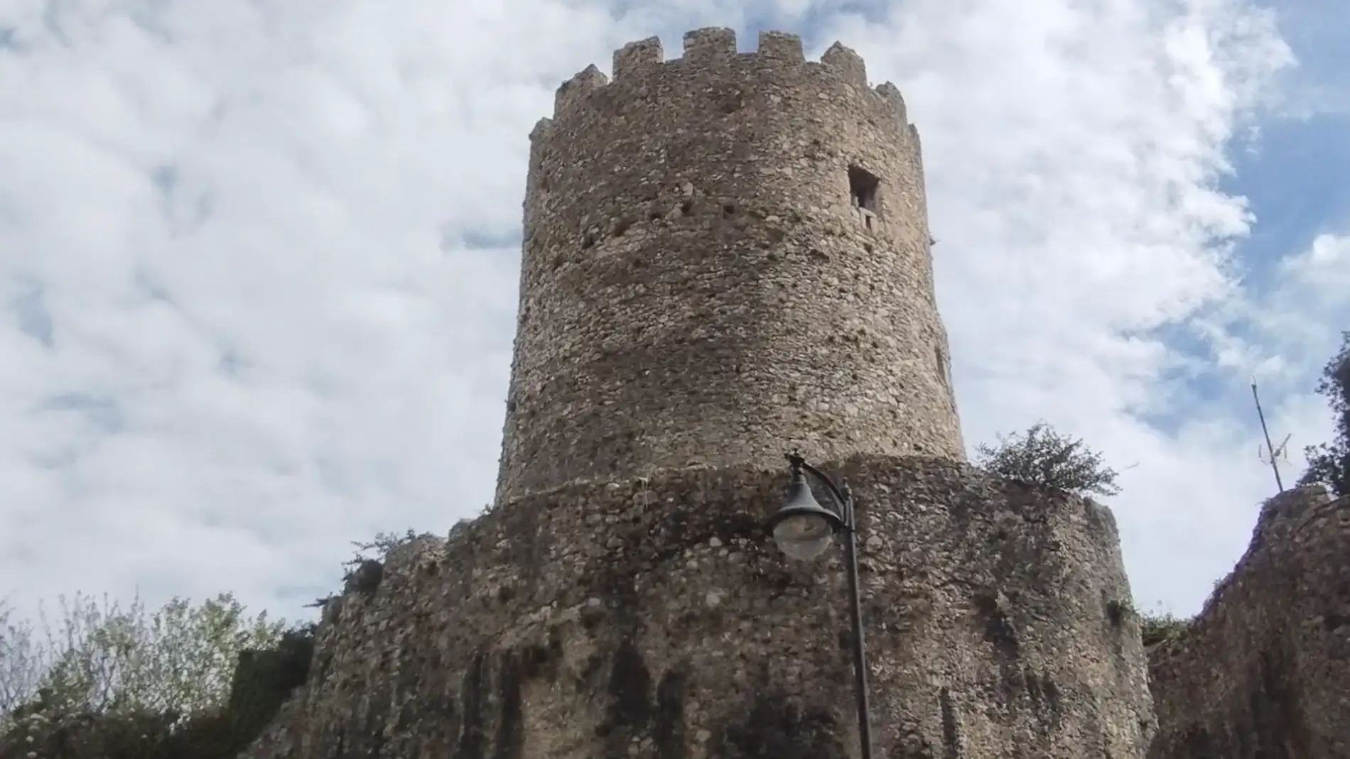 Torre medieval de Llanes
