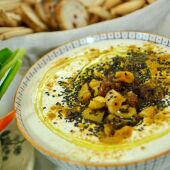 Aperitivo de almendras, frutos secos y curry, la receta de Robin Food 