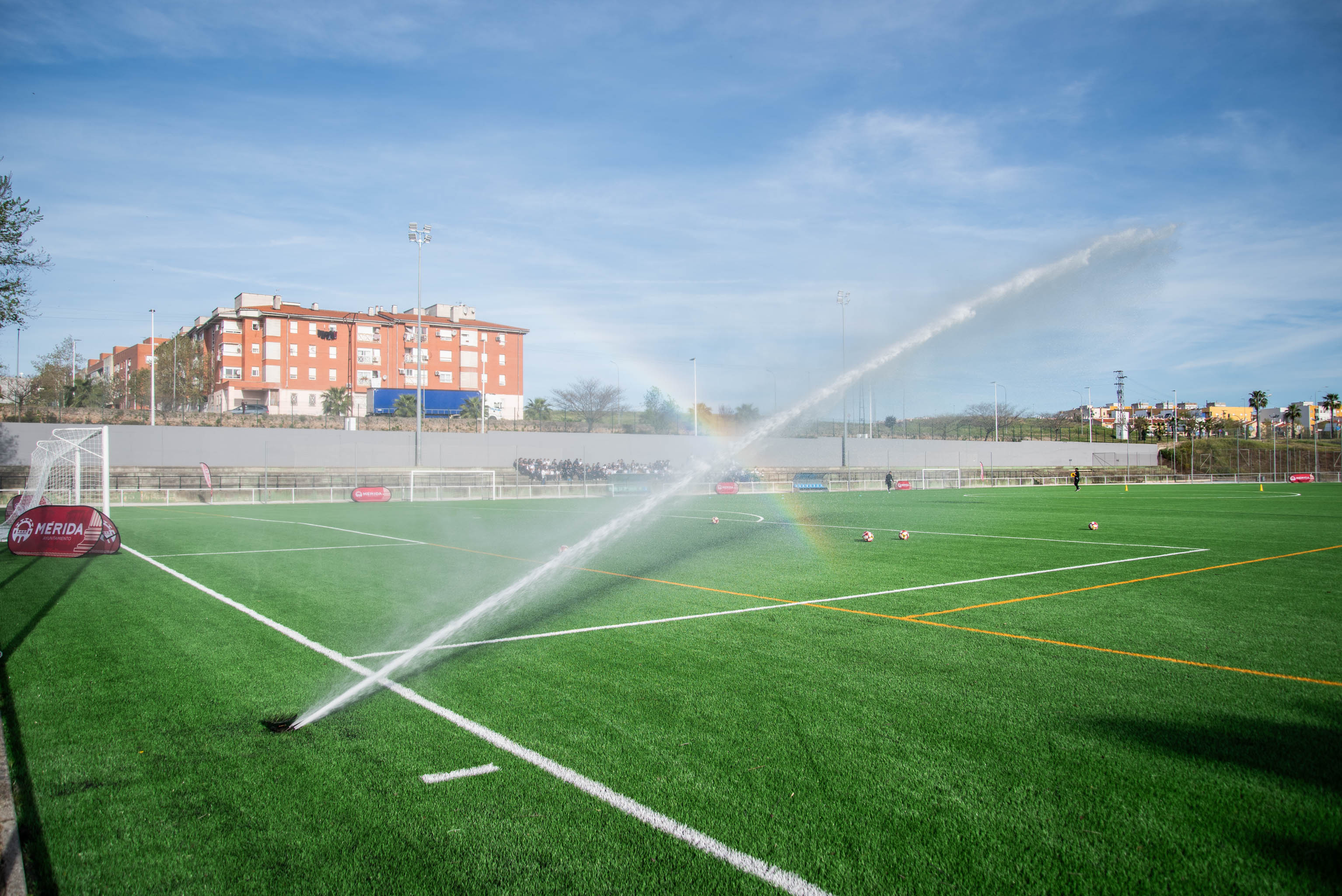 Finalizan las mejoras del Complejo Deportivo de La Paz de Mérida tras una inversión de más de 770.000 euros Finalizan las mejoras del Complejo Deportivo de La Paz de Mérida tras una inversión de más de 770.000 euros