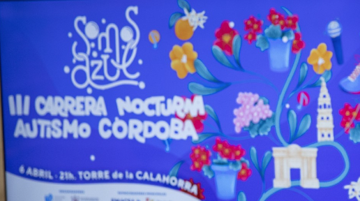 Córdoba vuelve a teñirse de azul en la III Carrera Nocturna por el Autismo Córdoba vuelve a teñirse de azul en la III Carrera Nocturna por el Autismo