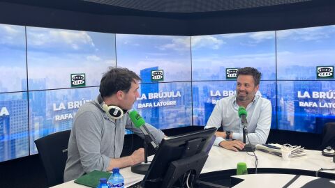 Xavier Col&aacute;s presenta en 'La br&uacute;jula' su libro 'Putinist&aacute;n'