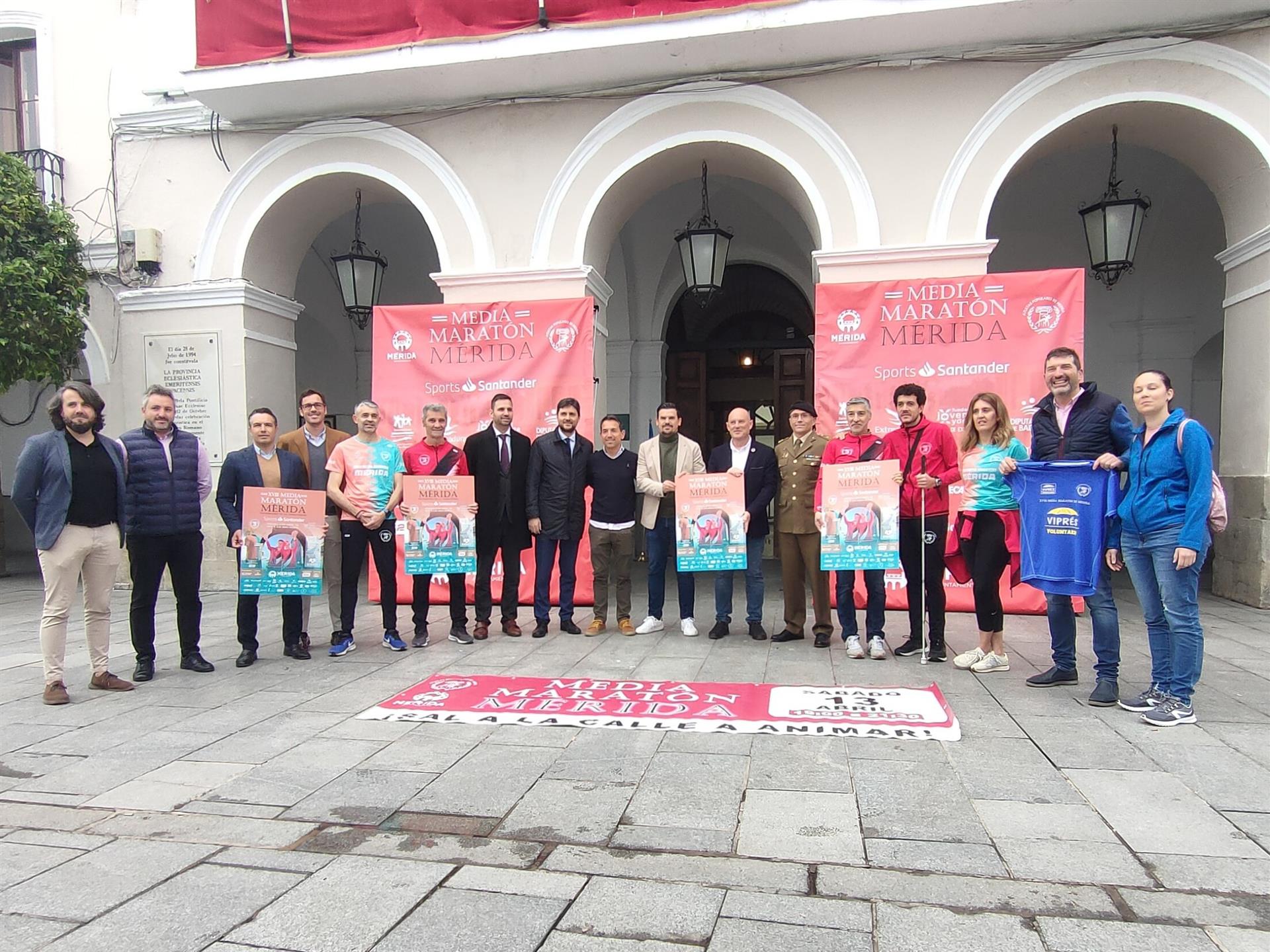 La Media Maratón de Mérida reúne el sábado a 2.500 corredores con circuito homologado La Media Maratón de Mérida reúne el sábado a 2.500 corredores con circuito homologado