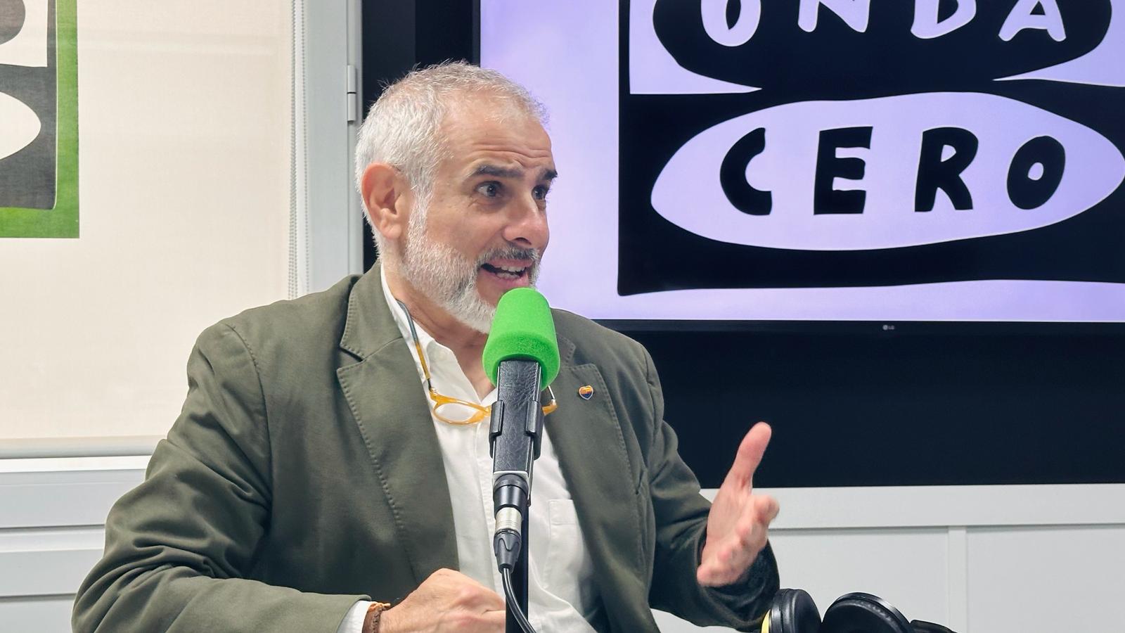 Carlos Carrizosa (C's): "El referèndum dependrà dels vots que necessiti el PSOE. Sánchez i Illa no són de fiar" Carlos Carrizosa (C's): "El referèndum dependrà dels vots que necessiti el PSOE. Sánchez i Illa no són de fiar"
