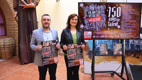 El alcalde José Benlloch, y Rosanna Morales, directora artística de Vila-real Talent. El alcalde José Benlloch, y Rosanna Morales, directora artística de Vila-real Talent.