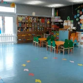 Interior de una escuela infantil Interior de una escuela infantil
