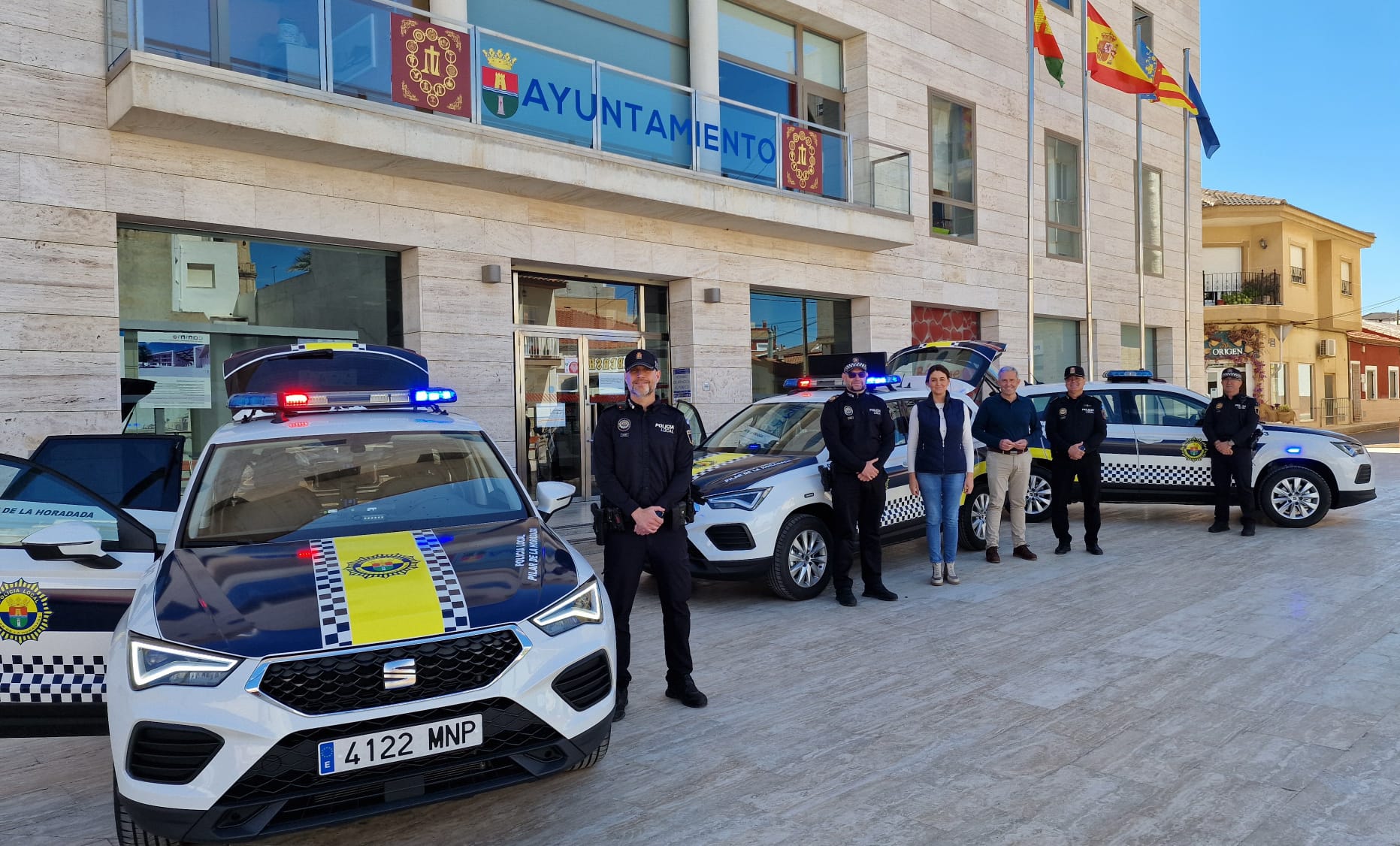 La Policía Local de Pilar de la Horadada estrena tres vehículos todoterreno La Policía Local de Pilar de la Horadada estrena tres vehículos todoterreno