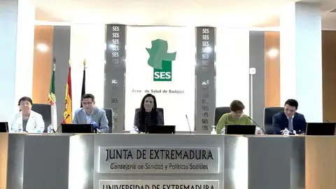 'Retratos con Esperanza', una exposición sobre historias de pacientes con cáncer de mama 'Retratos con Esperanza', una exposición sobre historias de pacientes con cáncer de mama