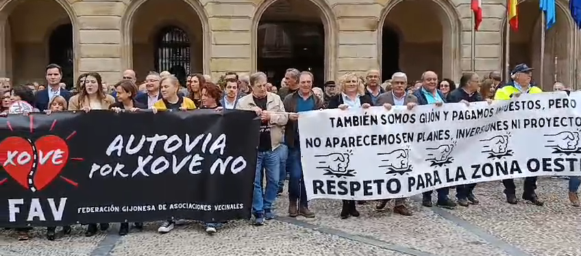 Aprobada una declaración institucional en defensa del vial de Jove Aprobada una declaración institucional en defensa del vial de Jove