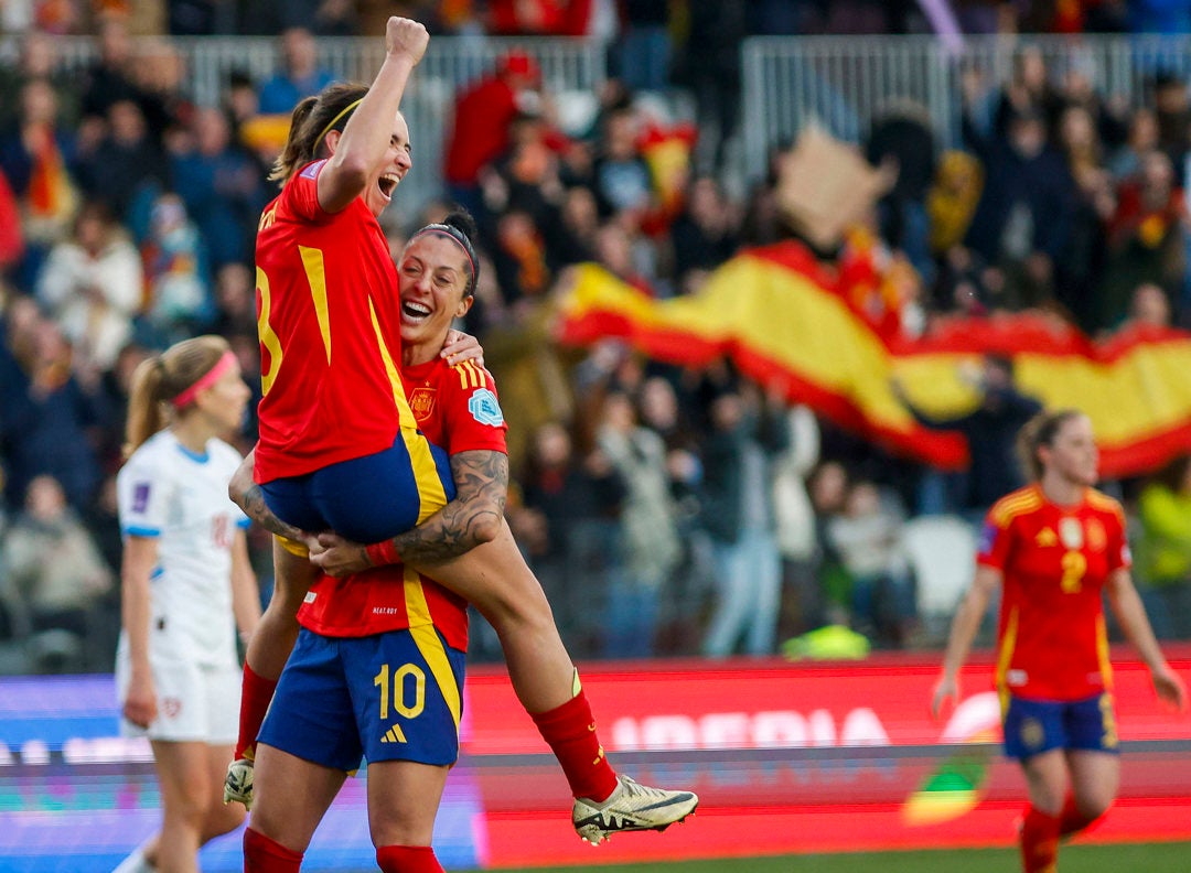 España no da lugar a la sorpresa y avanza en su camino a la Eurocopa España no da lugar a la sorpresa y avanza en su camino a la Eurocopa