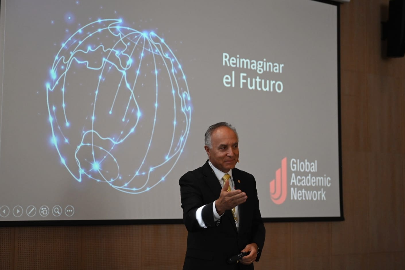 UNINDE impulsa su proyecto de Universidad privada con dos jornadas de trabajo en Extremadura UNINDE impulsa su proyecto de Universidad privada con dos jornadas de trabajo en Extremadura
