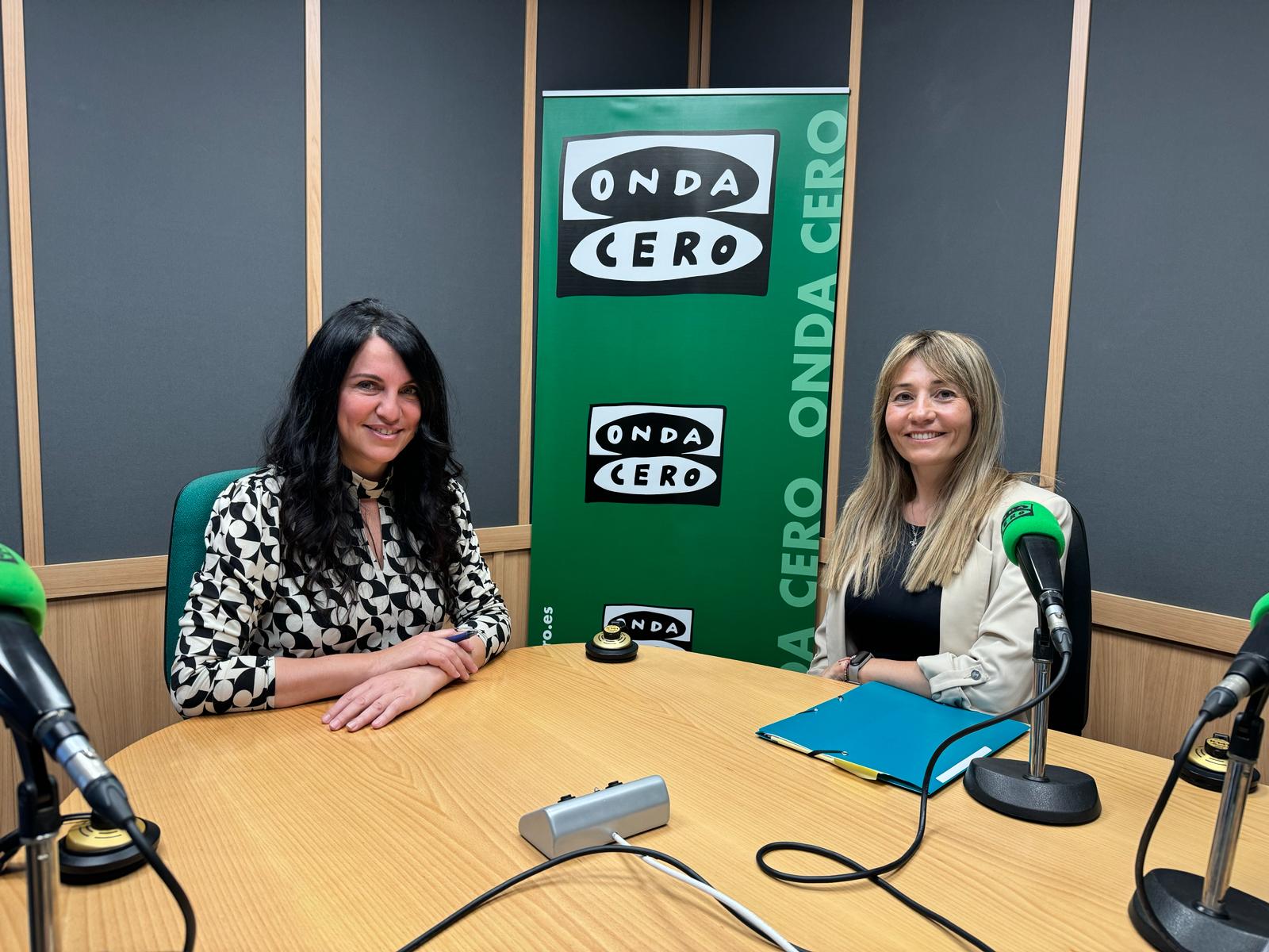 CENID Alicante trabaja en un proyecto que simplifica y agiliza la comunicación de los ayuntamientos hacia el ciudadano CENID Alicante trabaja en un proyecto que simplifica y agiliza la comunicación de los ayuntamientos hacia el ciudadano