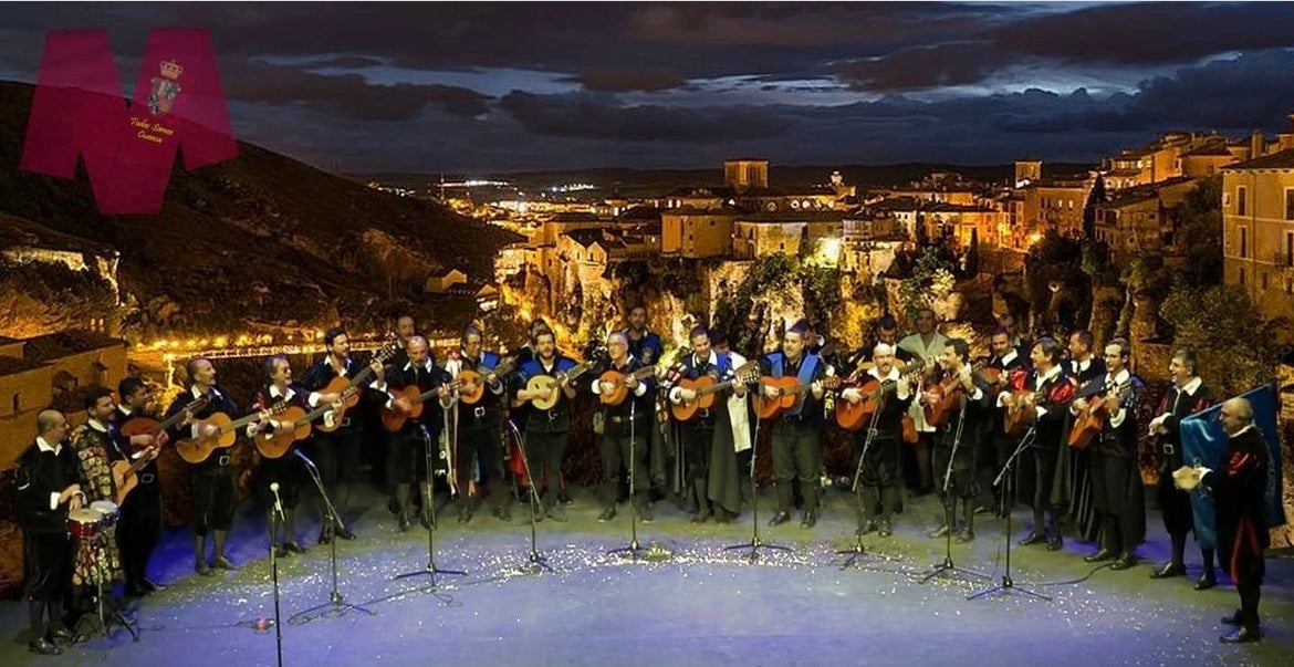 Dos tunas femeninas participan en Cuenca en el certamen nacional de tunas universitarias Dos tunas femeninas participan en Cuenca en el certamen nacional de tunas universitarias