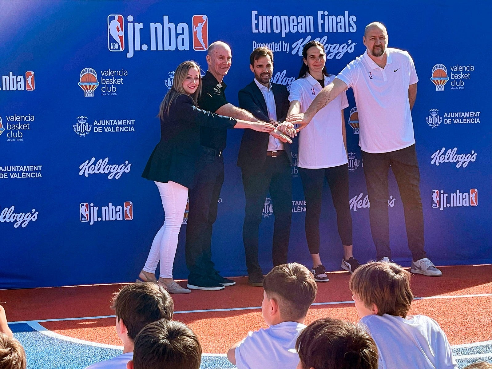 La NBA, el Ayuntamiento de Valencia y Valencia Basket Club anuncian el segundo torneo JR. NBA European Finals del 26 al 29 de junio La NBA, el Ayuntamiento de Valencia y Valencia Basket Club anuncian el segundo torneo JR. NBA European Finals del 26 al 29 de junio