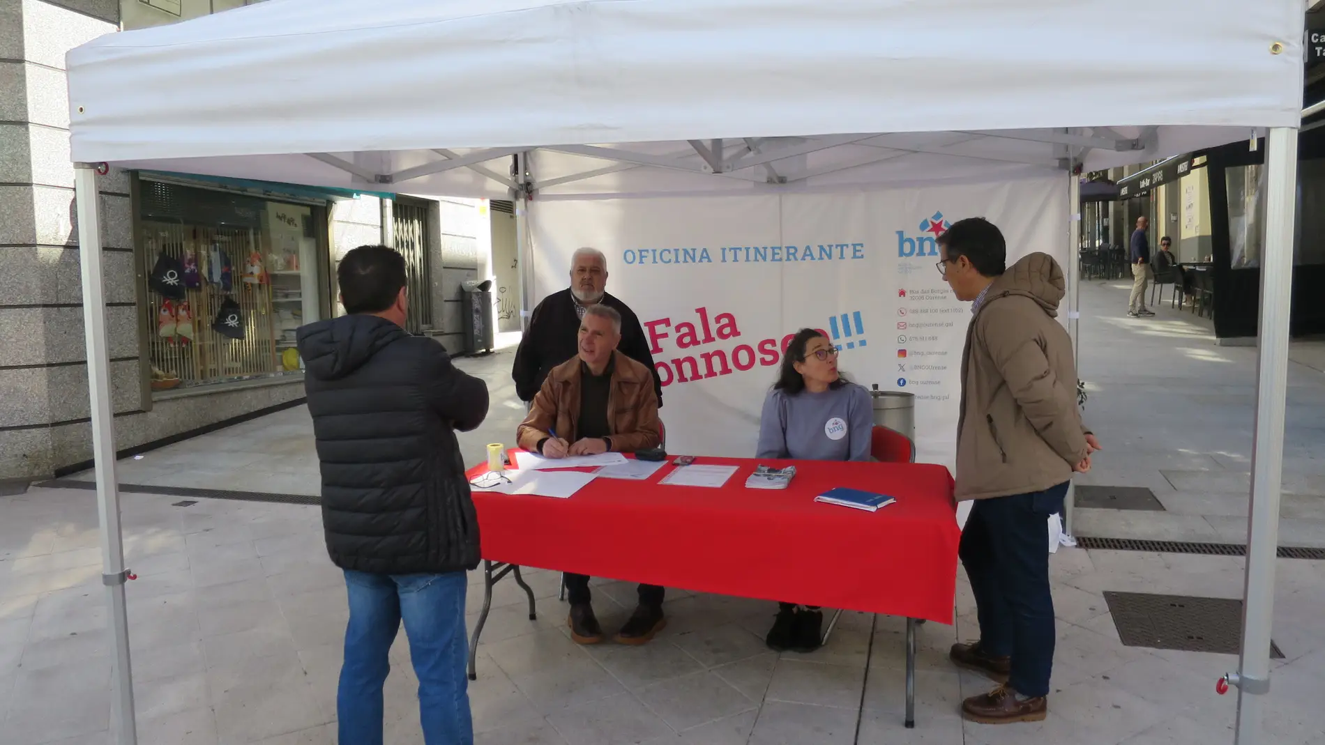 O BNG traslada a súa oficina municipal ás rúas de Ourense