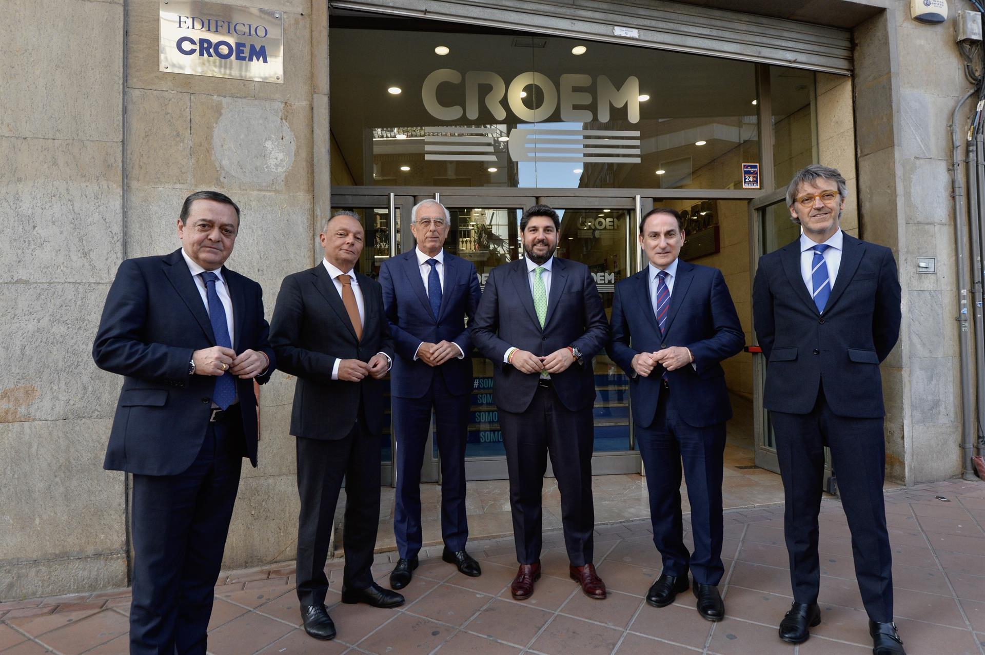 Las organizaciones empresariales de Murcia, la Comunitat y Andalucía reclaman una financiación justa y un pacto del agua Las organizaciones empresariales de Murcia, la Comunitat y Andalucía reclaman una financiación justa y un pacto del agua