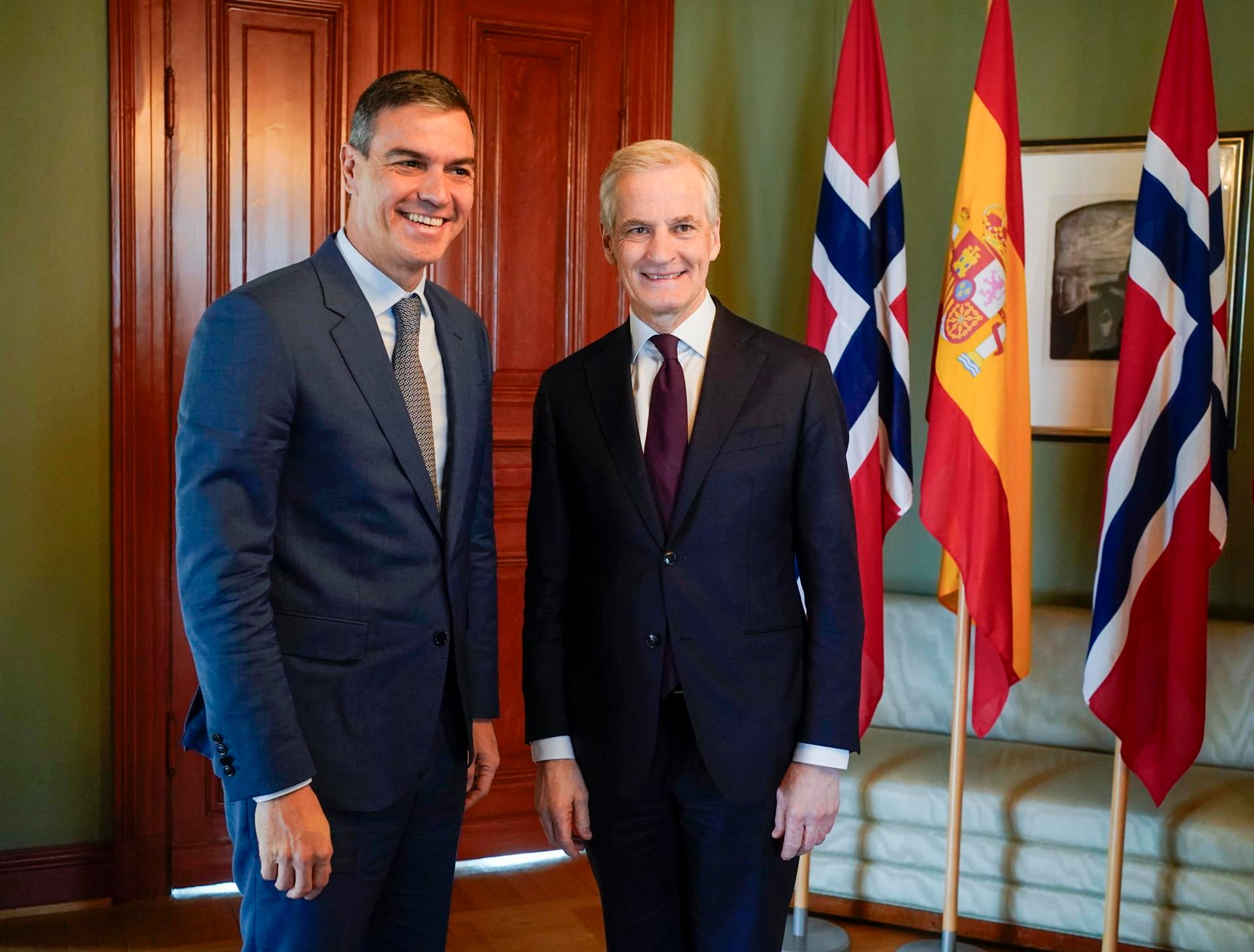 Noruega e Irlanda se declaran listas para reconocer el Estado palestino tras reunirse con Sánchez Noruega e Irlanda se declaran listas para reconocer el Estado palestino tras reunirse con Sánchez