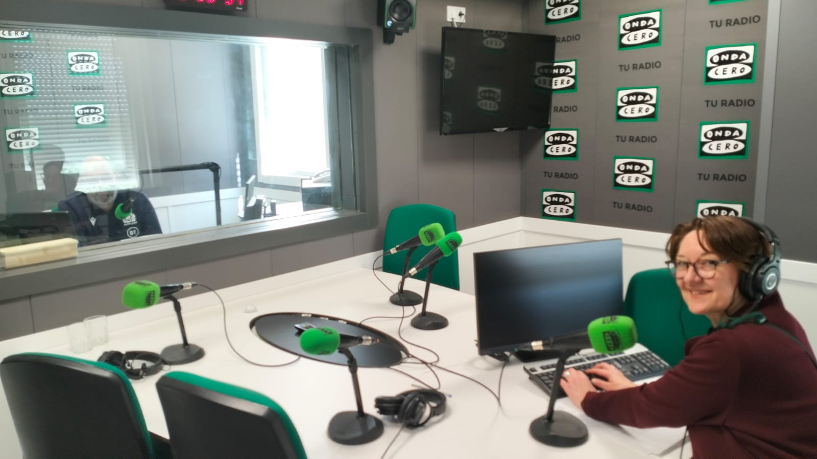 Premio Especial por su trayectoria a la compañera María Luisa Hurtado Premio Especial por su trayectoria a la compañera María Luisa Hurtado