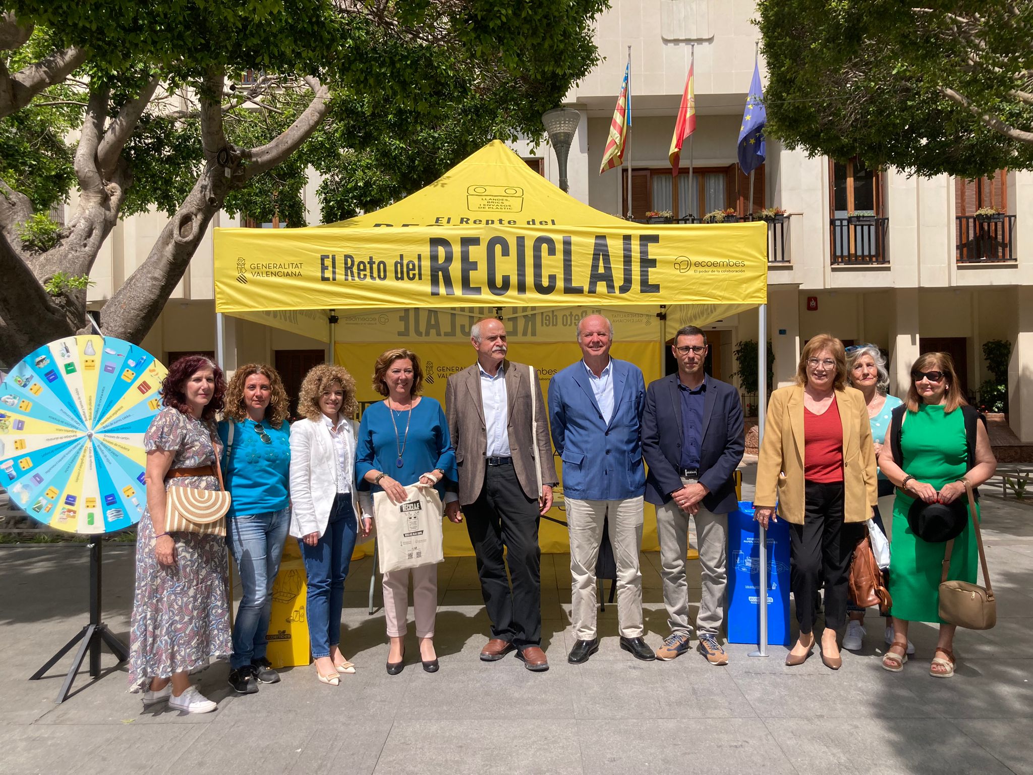 Los 27 municipios de la Vega Baja compiten en el 'Reto del reciclaje' Los 27 municipios de la Vega Baja compiten en el 'Reto del reciclaje'
