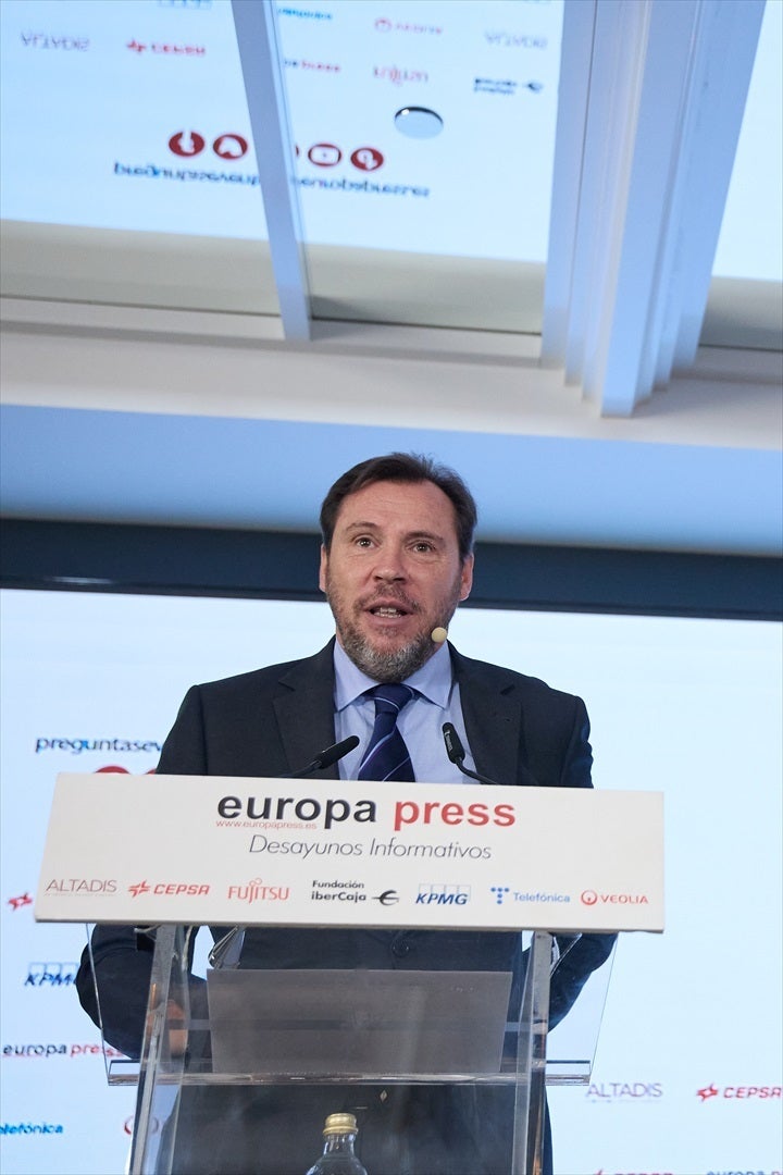 El Gobierno está trabajando para que TALGO siga en manos españolas El Gobierno está trabajando para que TALGO siga en manos españolas