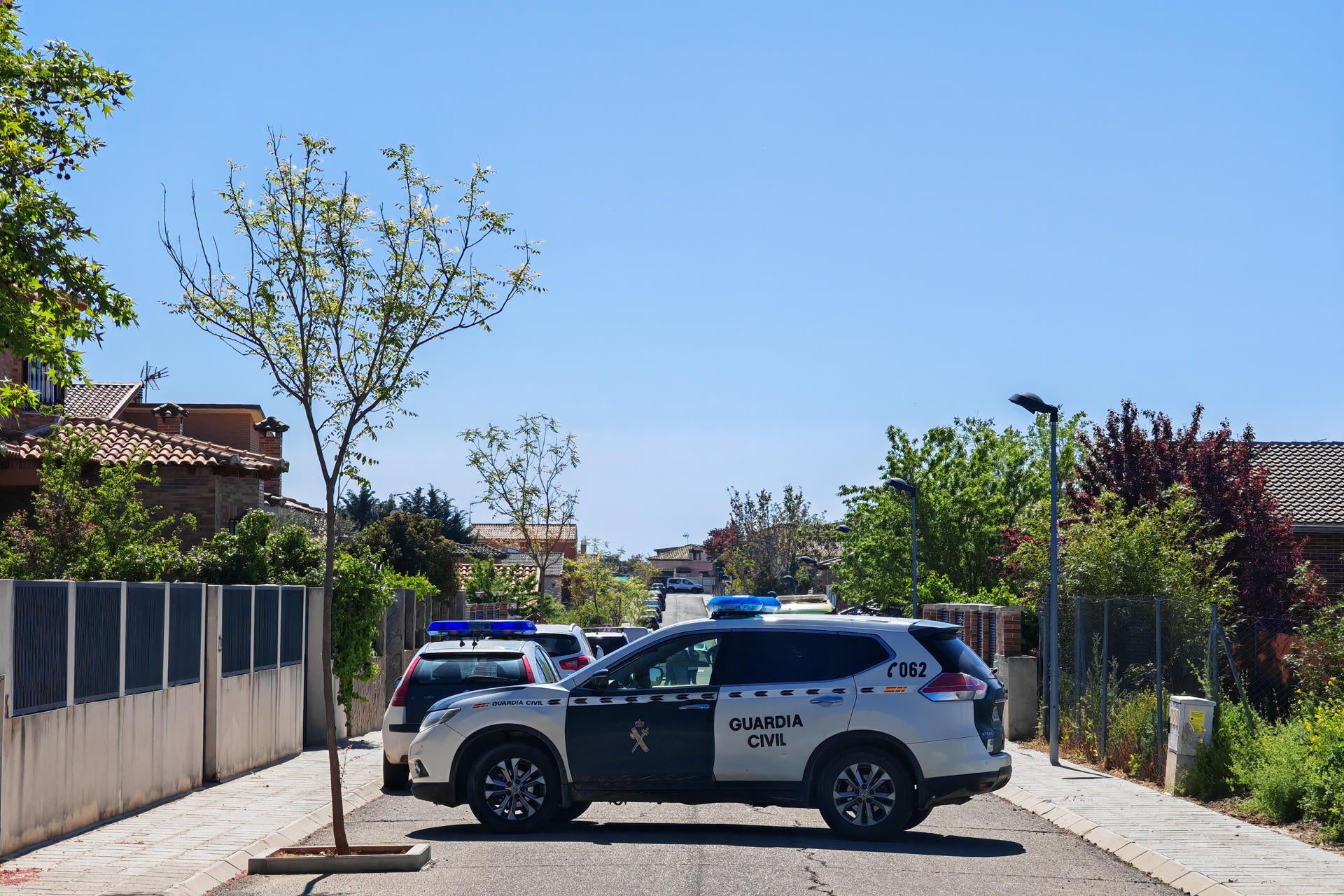 Los detenidos por las muertes de Chiloeches son tres conocidos de la hija de la familia Los detenidos por las muertes de Chiloeches son tres conocidos de la hija de la familia