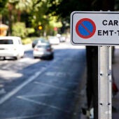 València sancionará con hasta 300 euros circular o aparcar en el carril bus