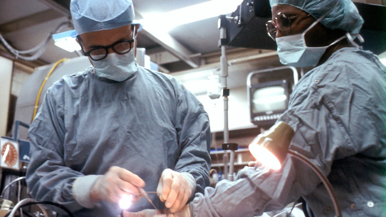 Hay 850.000 pacientes en España esperando quirófano para una intervención