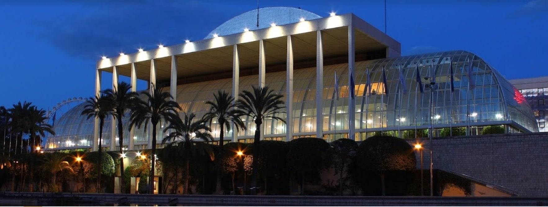 El Ayuntamiento invertirá otros 6,4 millones para solucionar desperfectos en el Palau de la Música El Ayuntamiento invertirá otros 6,4 millones para solucionar desperfectos en el Palau de la Música