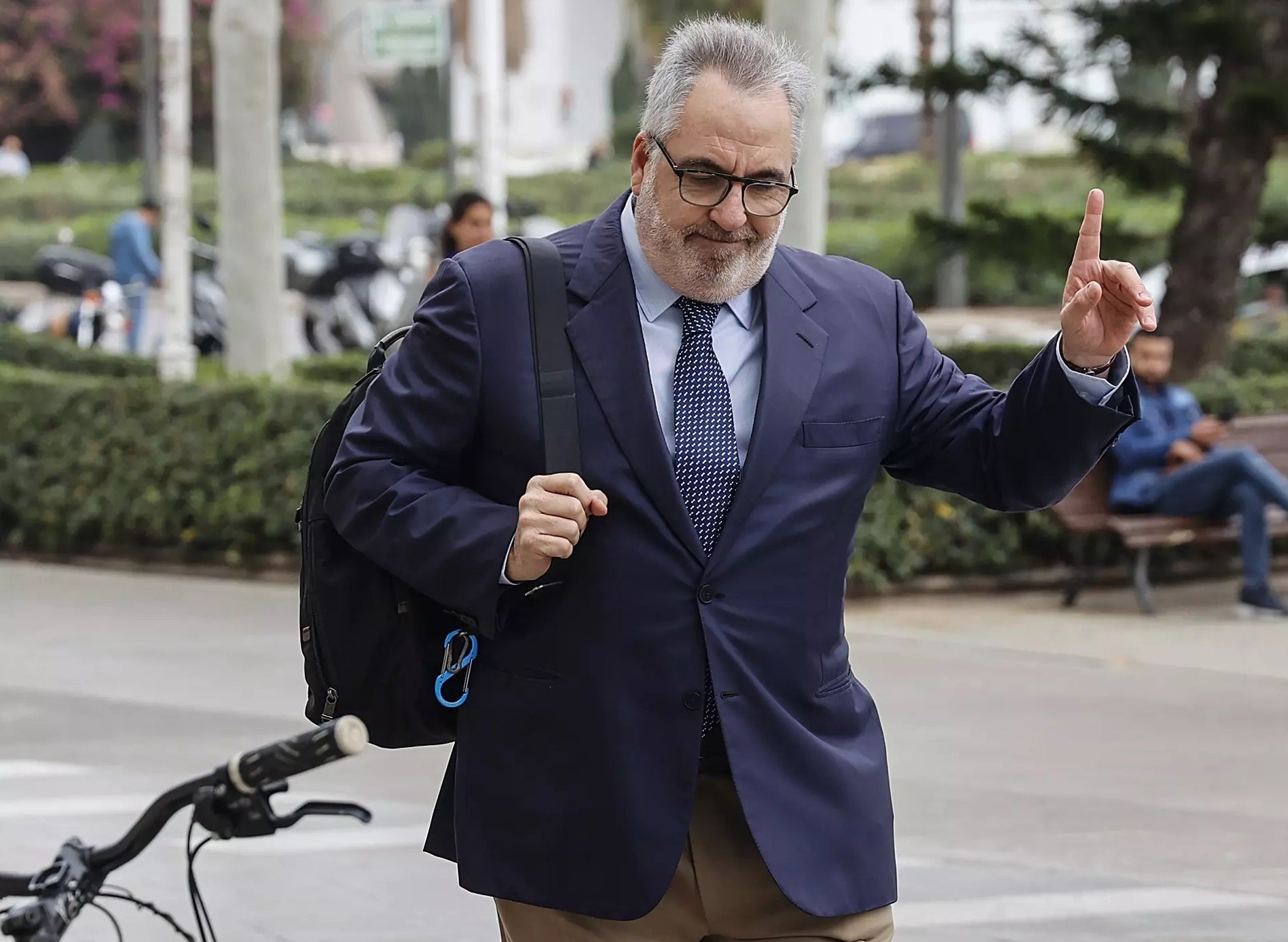 Los Cotino tiran de la manta en el Caso Erial: "Nuestro tío nos dijo que lo continuáramos" Los Cotino tiran de la manta en el Caso Erial: "Nuestro tío nos dijo que lo continuáramos"