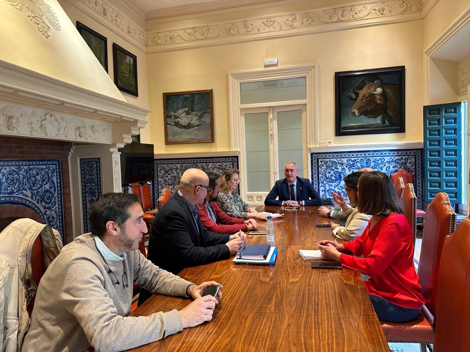 Seis casetas de hostelería, música y ludoteca para la jornada del Día de la Comunidad Seis casetas de hostelería, música y ludoteca para la jornada del Día de la Comunidad
