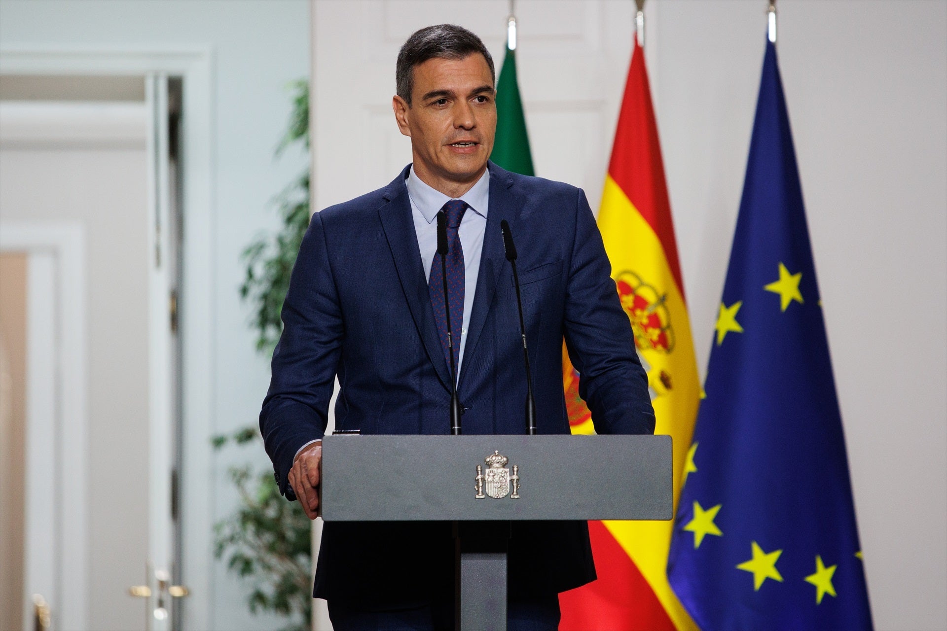 Sánchez, eufórico tras los últimos datos de afiliación y turismo: "España avanza de récord en récord" Sánchez, eufórico tras los últimos datos de afiliación y turismo: "España avanza de récord en récord"