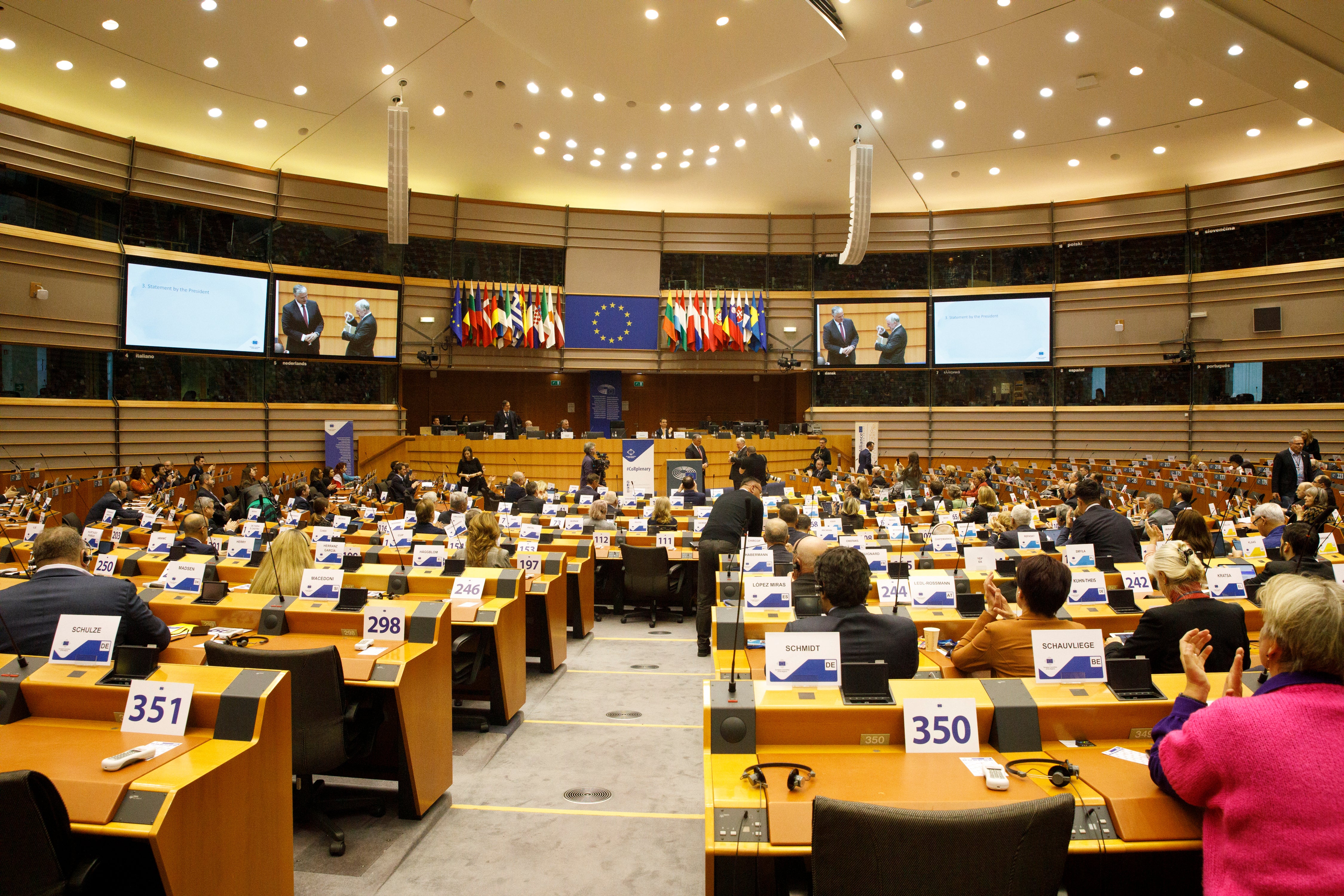 Bruselas tendrá en cuenta la postura de la Comisión de Venecia al analizar la Ley de Amnistía Bruselas tendrá en cuenta la postura de la Comisión de Venecia al analizar la Ley de Amnistía