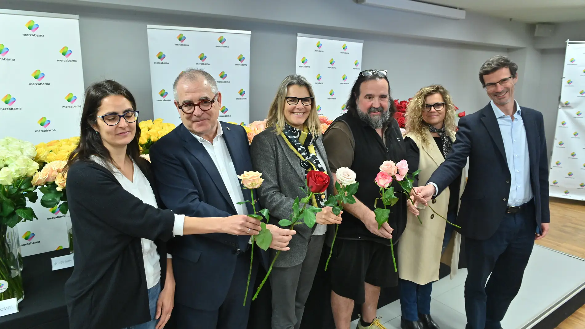 Mercabarna-flor preveu vendre 7 milions de roses per la Diada de Sant Jordi