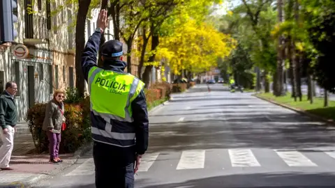 Los nuevos agentes de la Policía Local de Badajoz podrán formarse con el nuevo convenio para la Aspex. Los nuevos agentes de la Policía Local de Badajoz podrán formarse con el nuevo convenio para la Aspex.